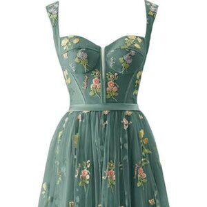 Women's Flower Embroidery Tulle Corset Dress Long